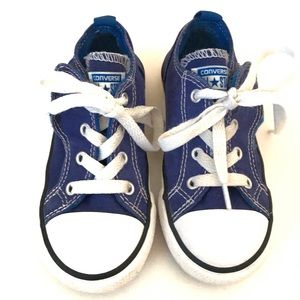 Boys converse with Velcro sides Easy On/Off